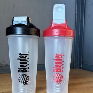 BlenderBottle Classic Shaker Bottle Set - Black and Red